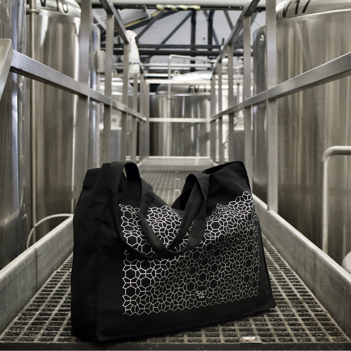 SALT EST. 2018 LARGE TOTE BAG